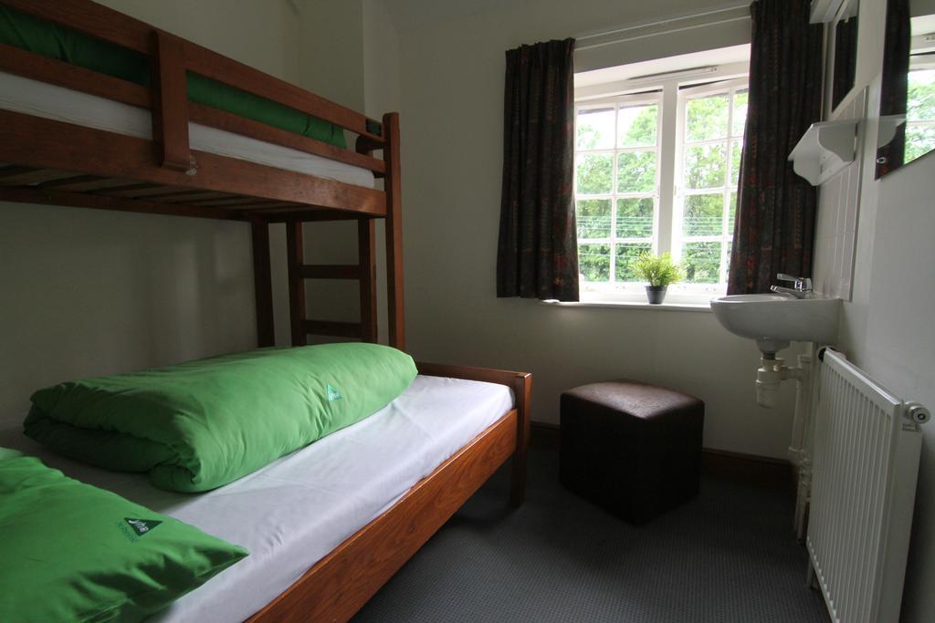 Yha Medway Hostel Gillingham  Exterior photo