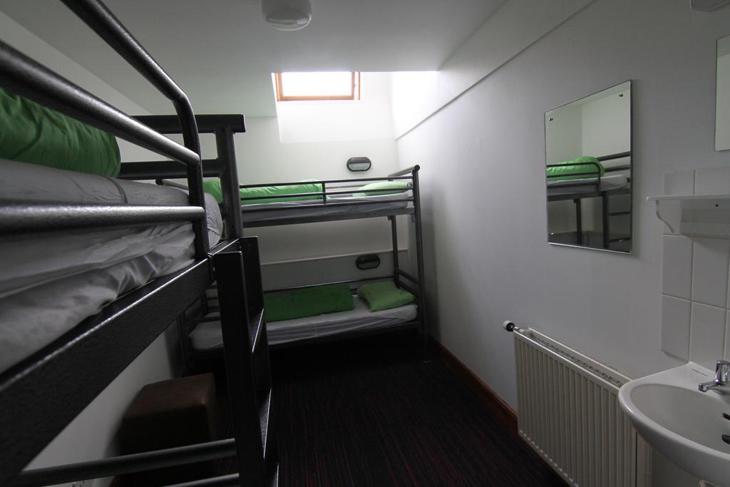 Yha Medway Hostel Gillingham  Room photo